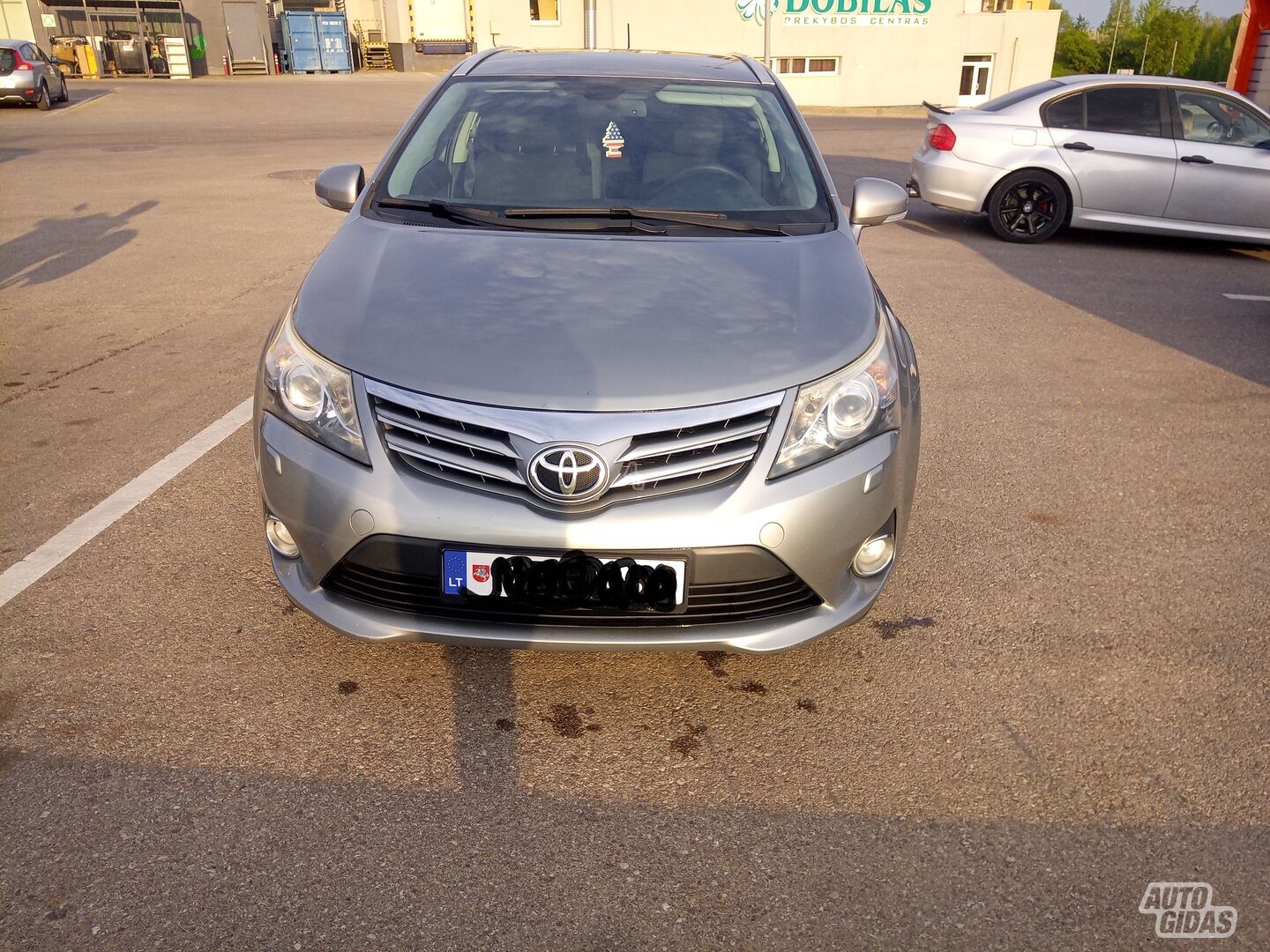 Toyota Avensis III D-4D Sol 2012 y