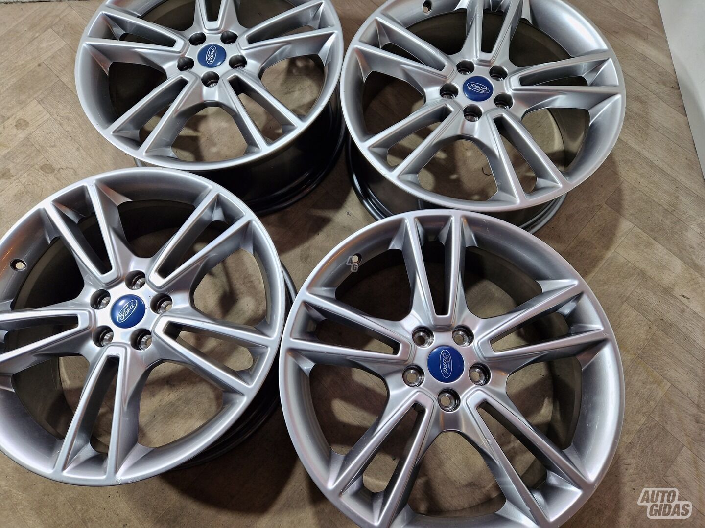 Ford Mondeo R19 light alloy rims