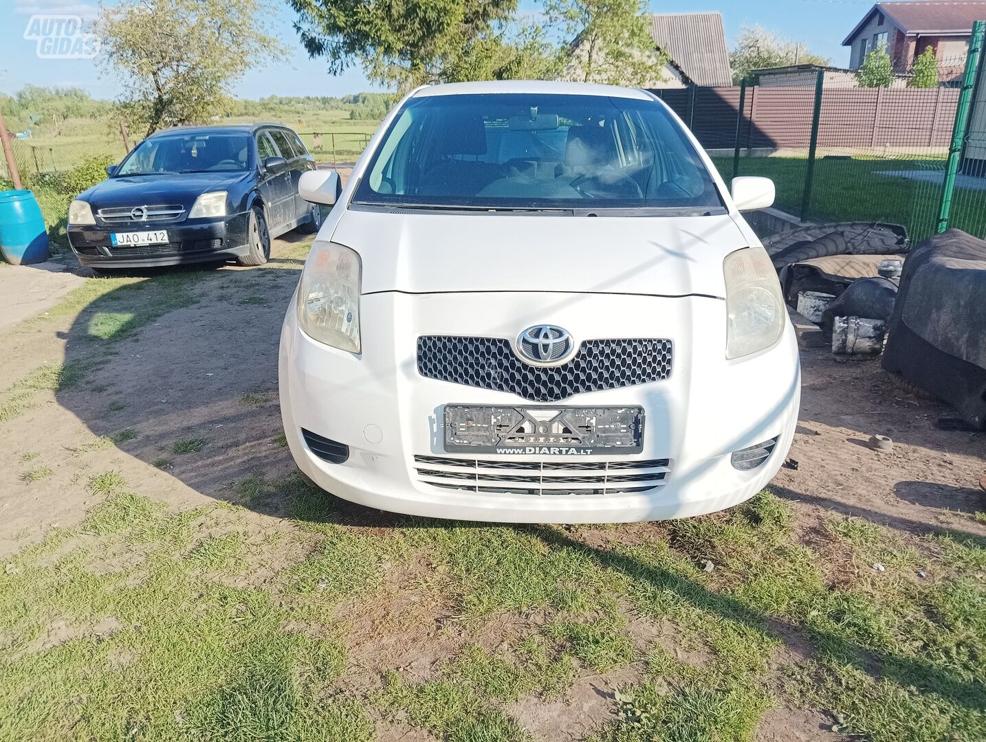 Toyota Yaris 2006 y parts