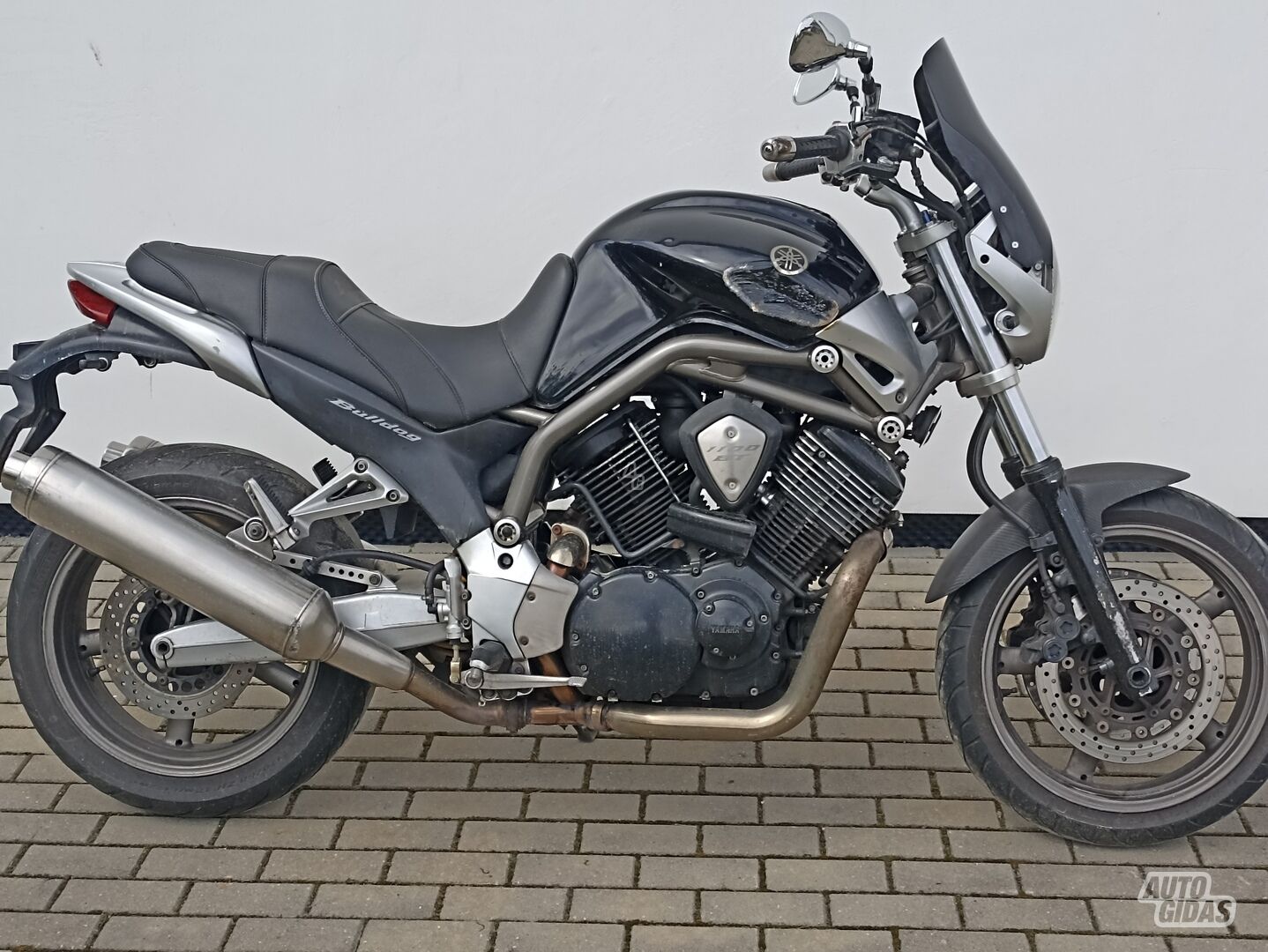 Yamaha BT 2003 y Classical / Streetbike motorcycle