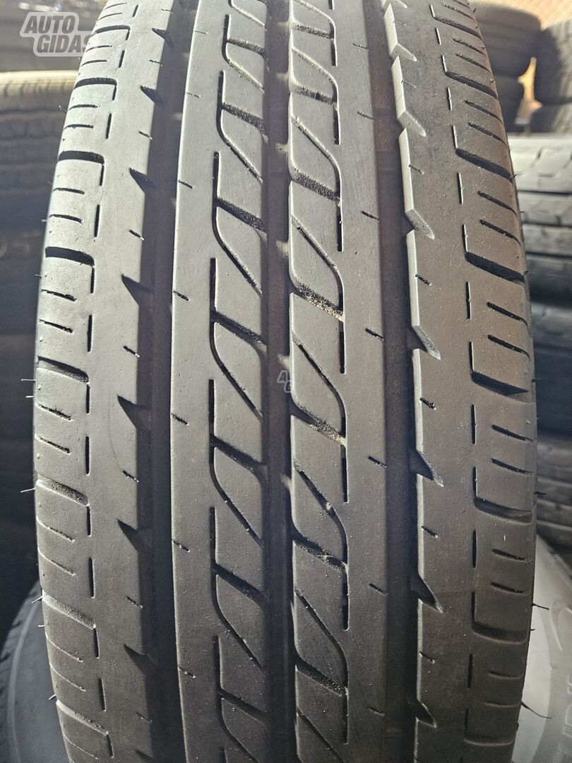 R16C summer tyres minivans