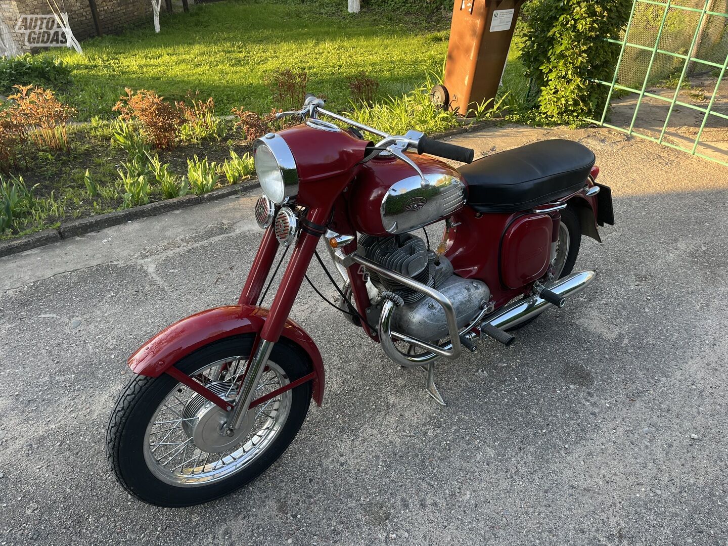 Jawa 350 1976 m Klasikinis / Streetbike motociklas