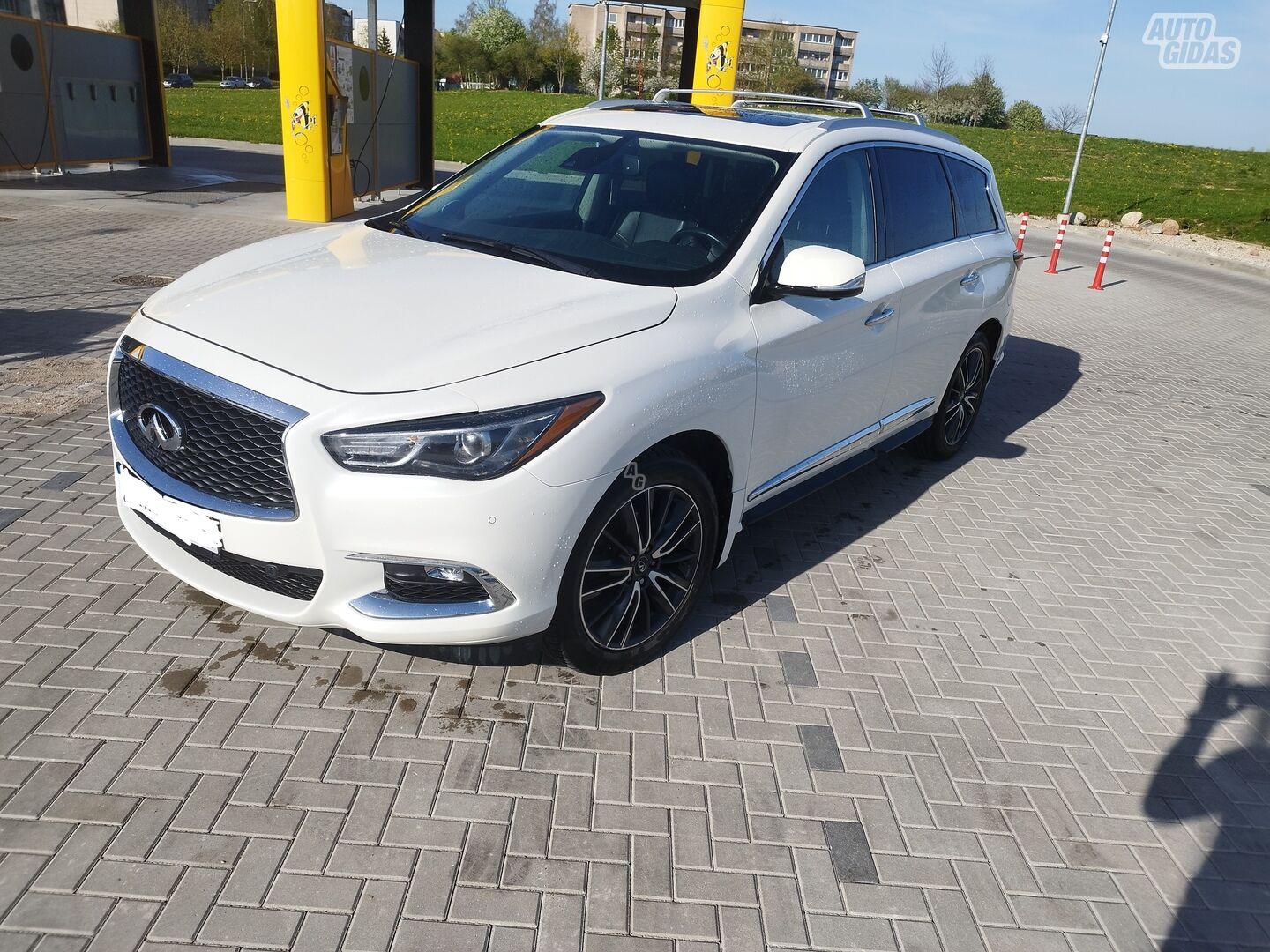 Infiniti QX60 2016 y Off-road / Crossover