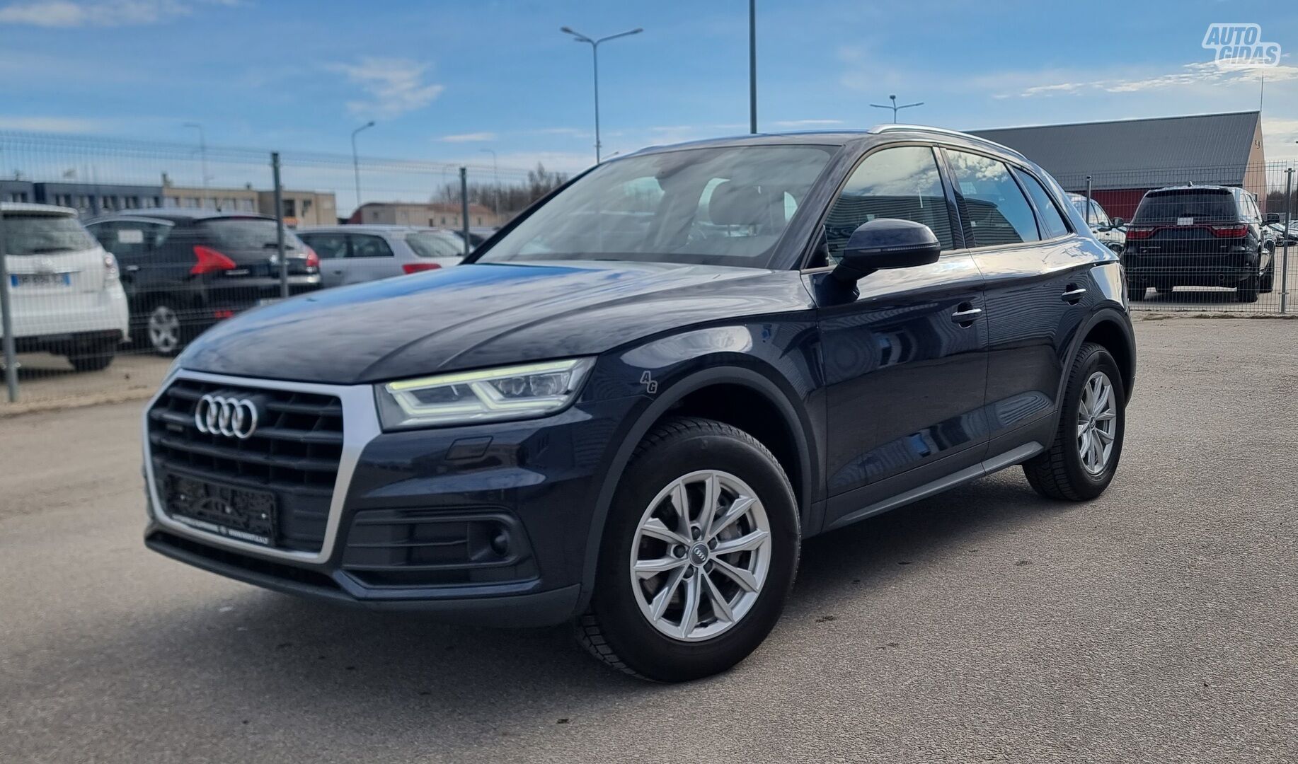 Audi Q5 2018 m Visureigis / Krosoveris