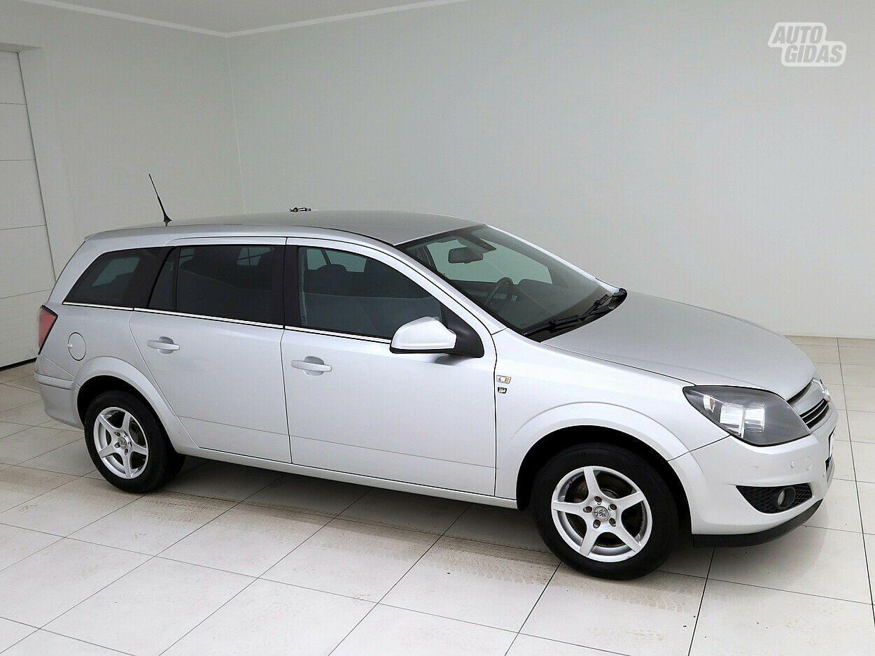 Opel Astra CDTi 2010 y