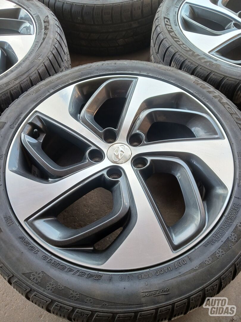 Hyundai Tucson R19 light alloy rims