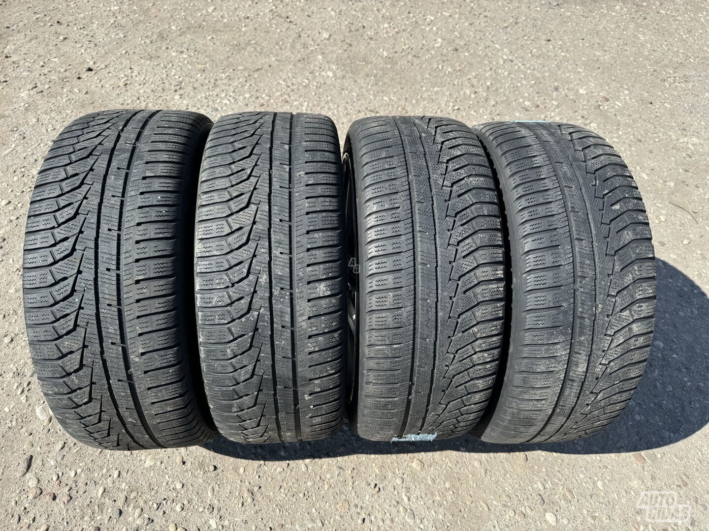 Hankook Siunciam, 4-5mm 2019 R18 universal tyres passanger car