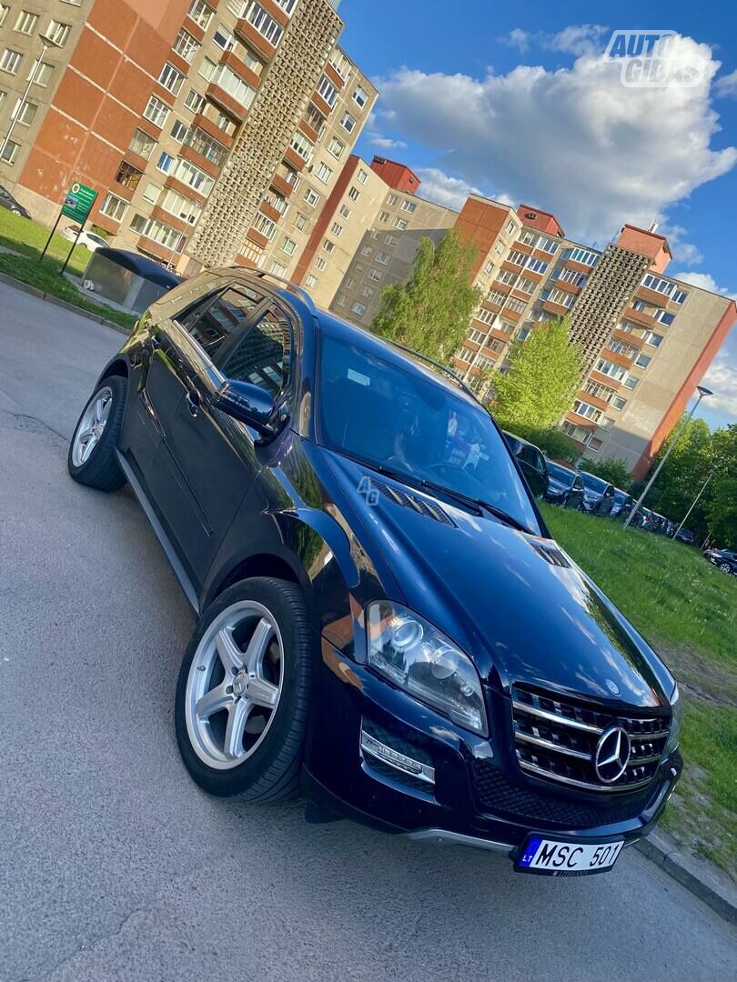 Mercedes-Benz ML 300 CDI BlueEff. 2011 y