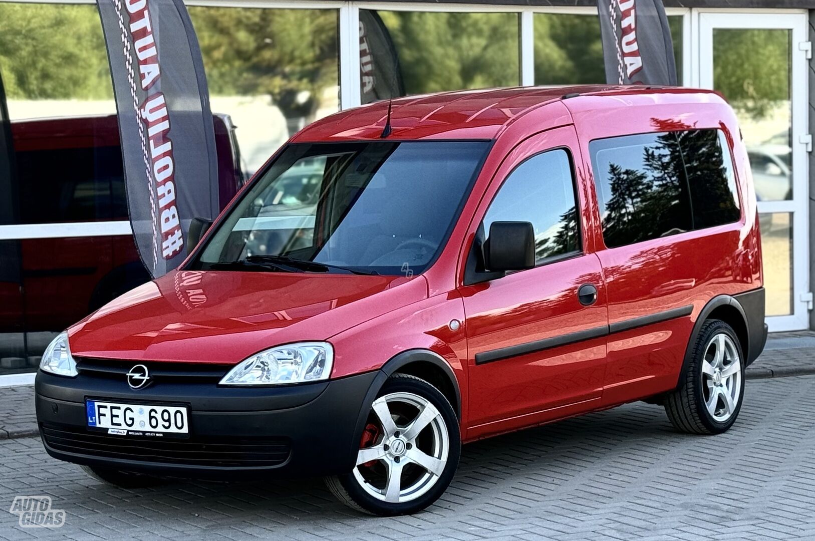 Opel Combo 2010 y Van