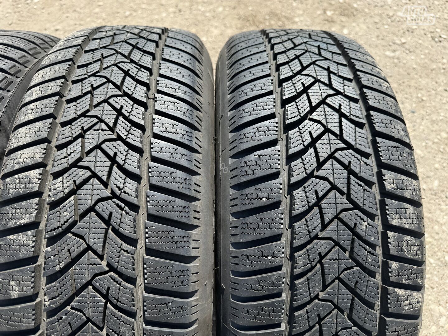 Dunlop Siunciam, 9mm 2020m R16 universal tyres passanger car