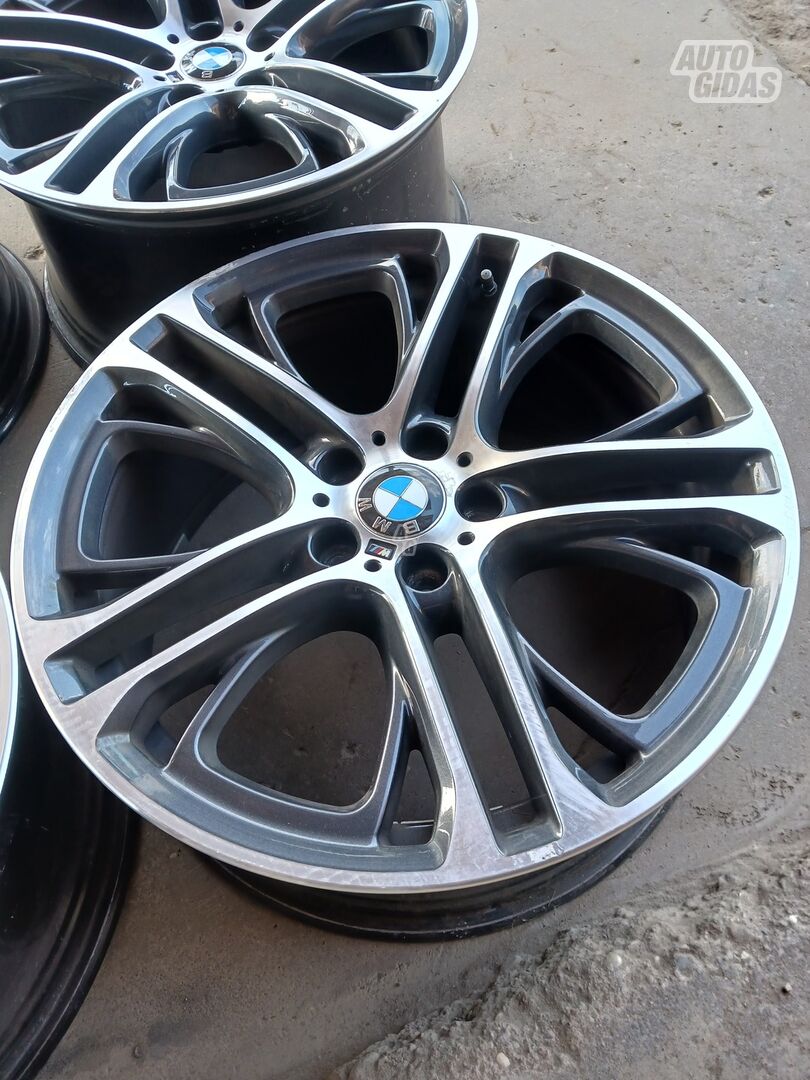 BMW X3 R20 light alloy rims