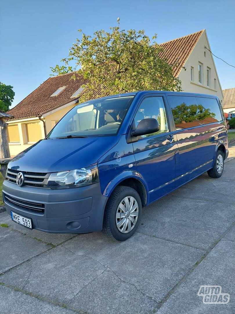 Volkswagen Transporter 2012 y Combi minibus