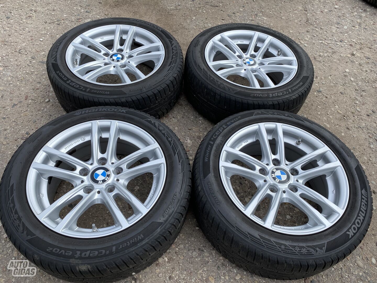 BMW R16 lengvojo lydinio ratlankiai