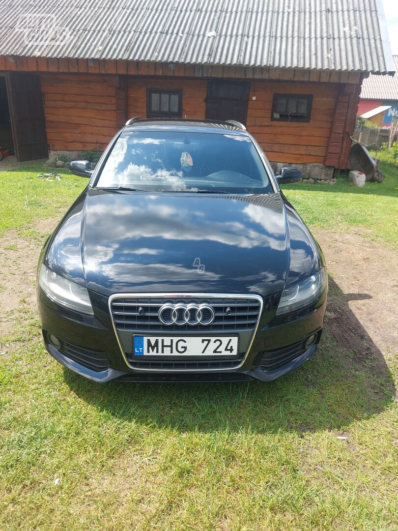 Audi A4 B8 2009 y