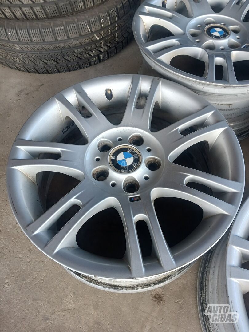 BMW R17 lengvojo lydinio ratlankiai
