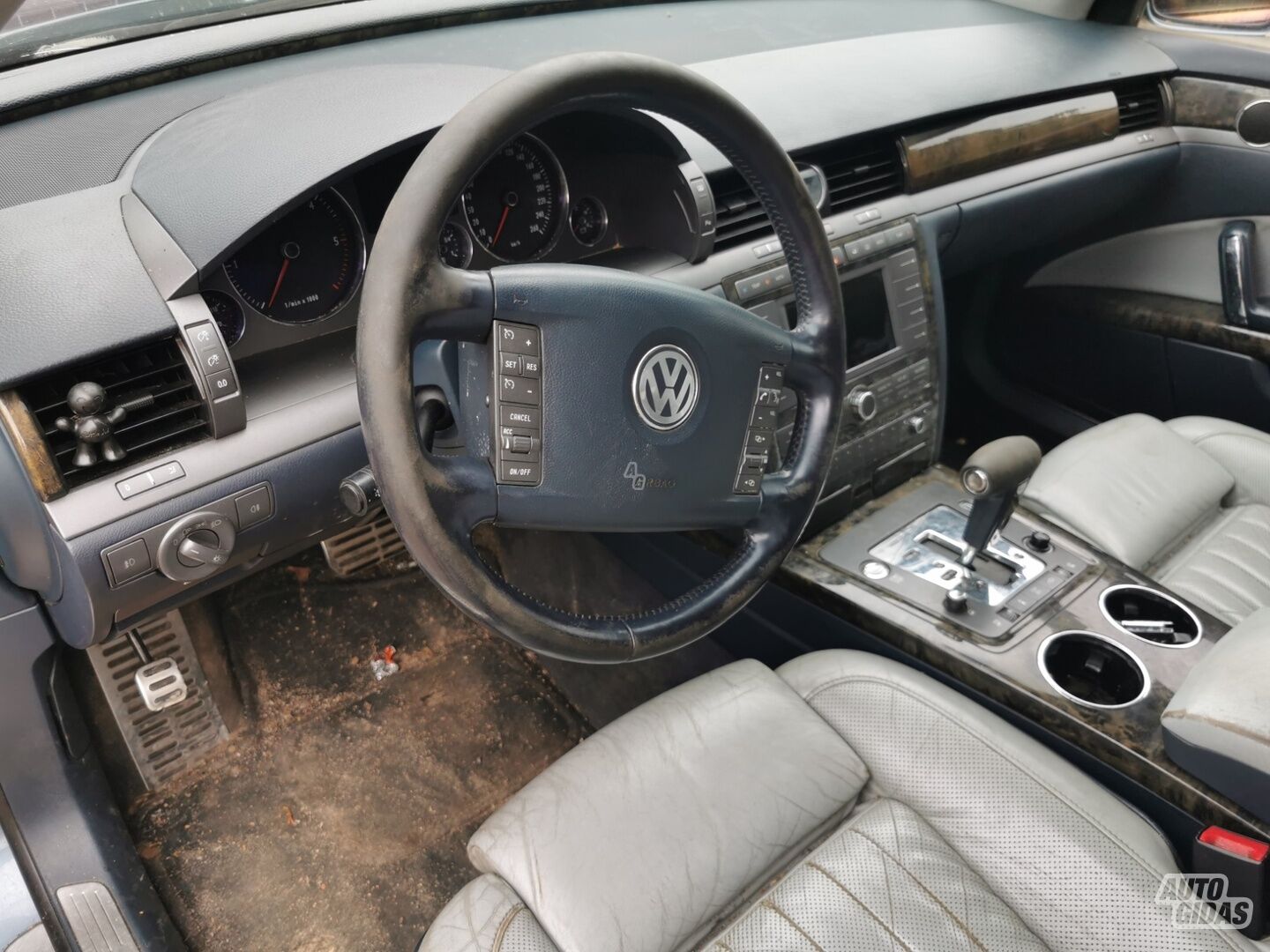 Volkswagen Phaeton 2008 m dalys