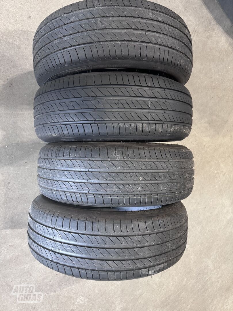 Michelin E-Primacy AUDR R19 summer tyres passanger car