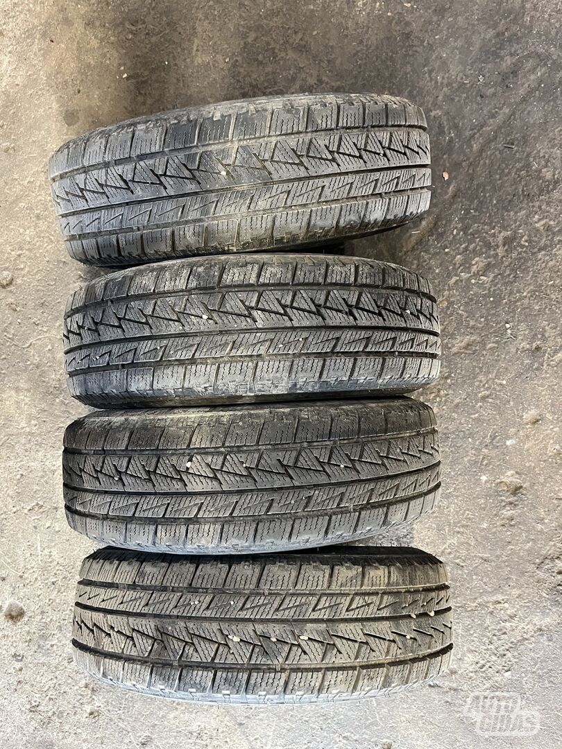 R14 universal tyres passanger car