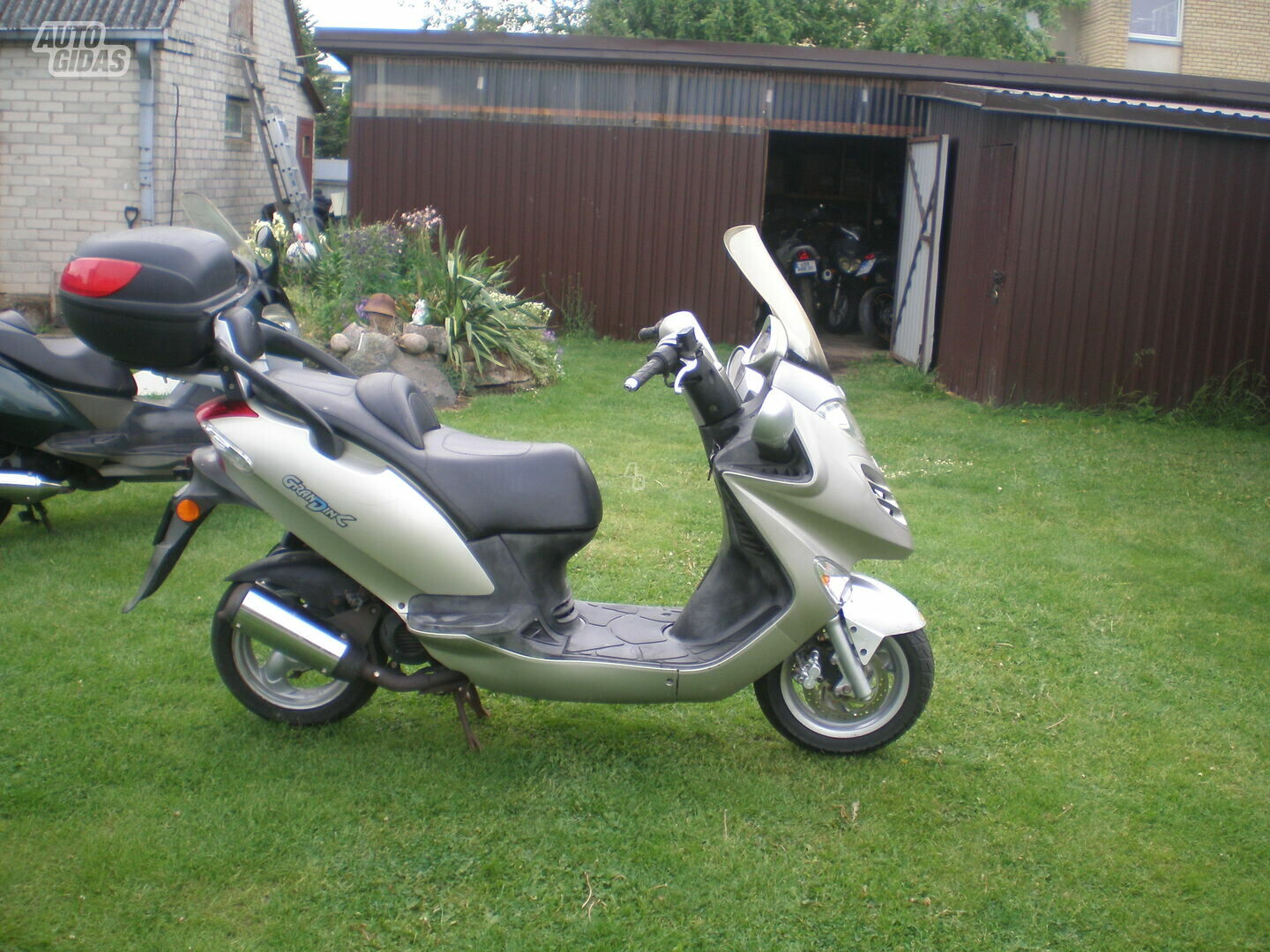 Kymco Grand Dink 2007 y Scooter / moped