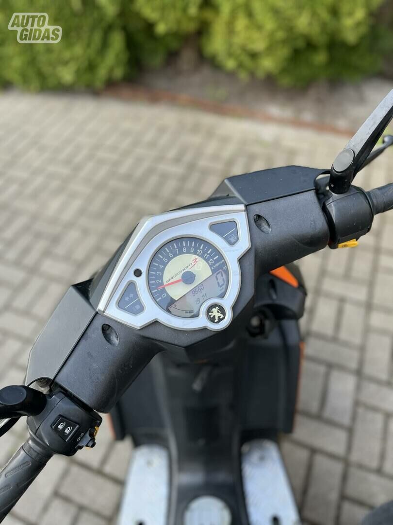 Peugeot Speedfight 2015 y Scooter / moped