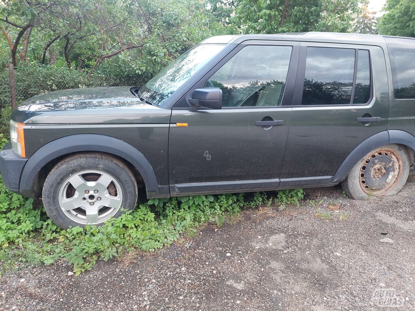 Land Rover Discovery 2007 m dalys