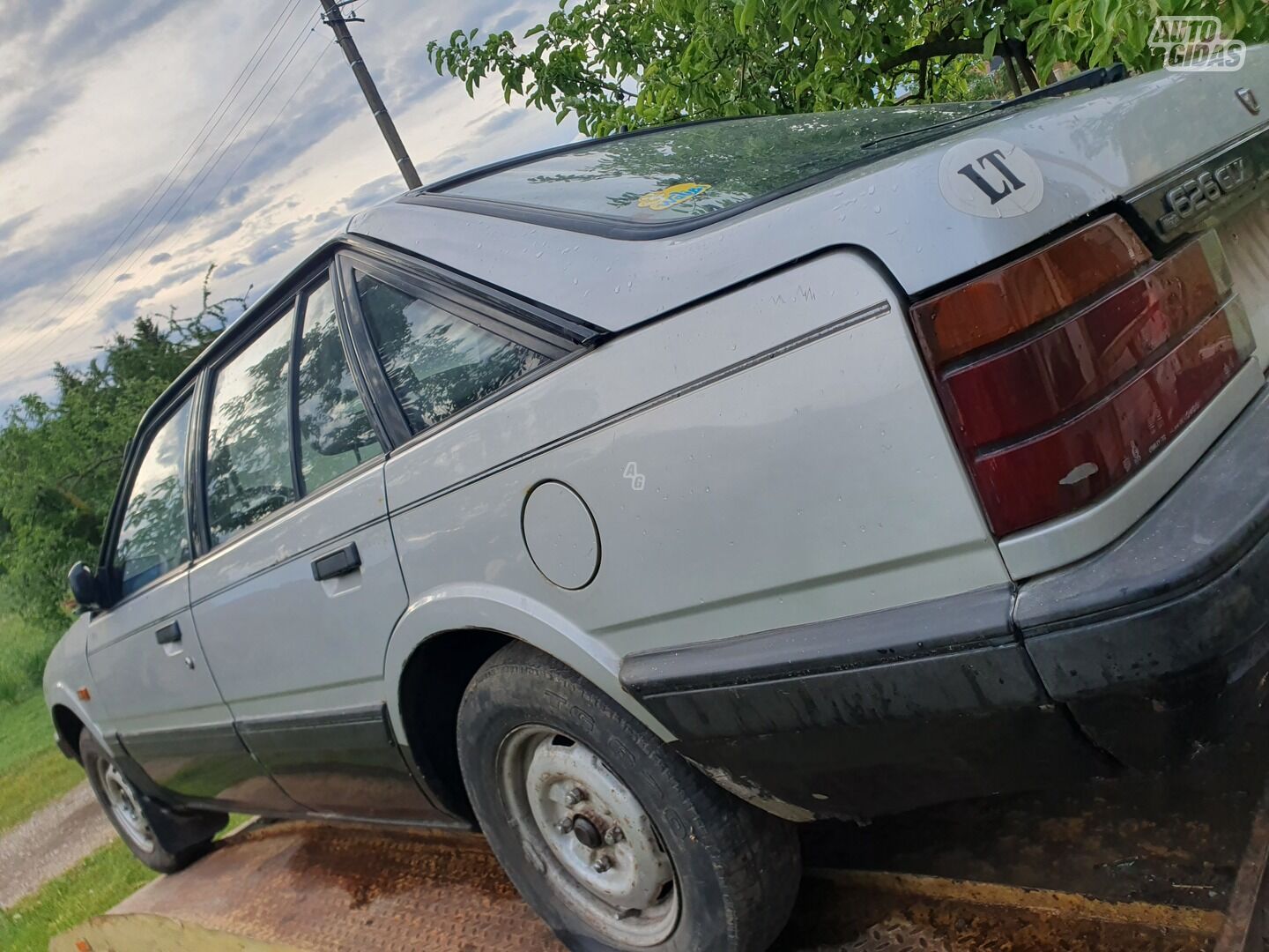 Mazda 626 1987 m Sedanas