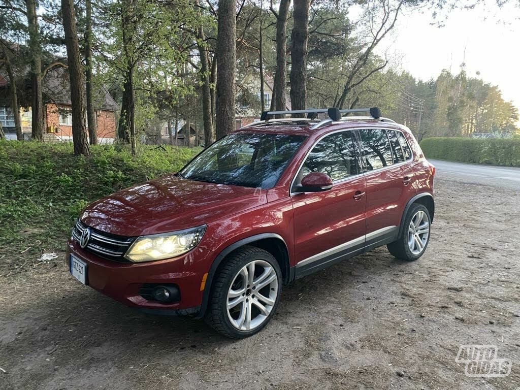 Volkswagen Tiguan TSI 4Mot Sport DSG 2011 y