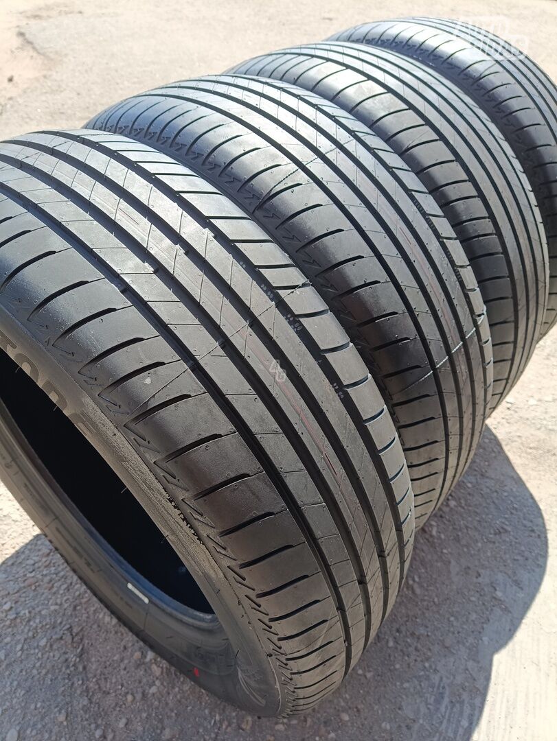 Bridgestone Turanza T005 R17 summer tyres passanger car