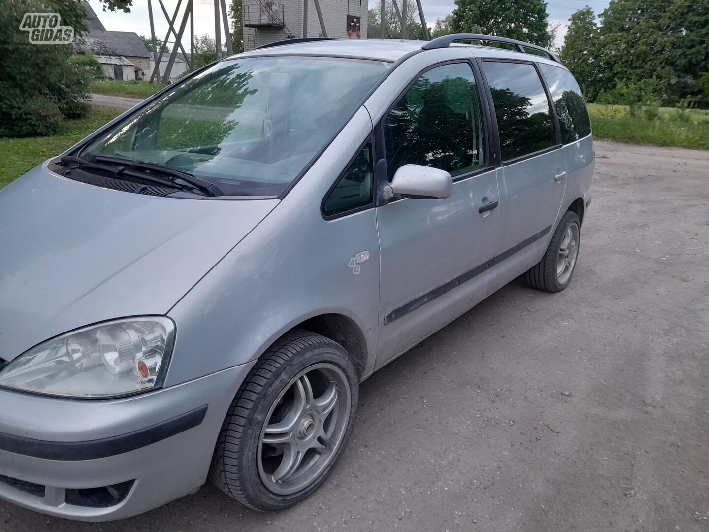 Ford Galaxy 2003 y parts