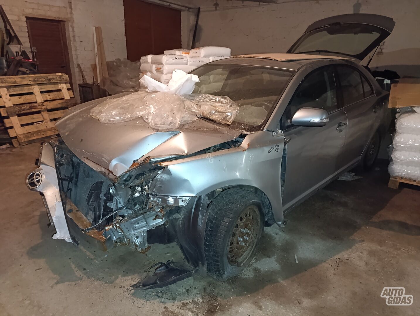 Toyota Avensis 2007 y parts