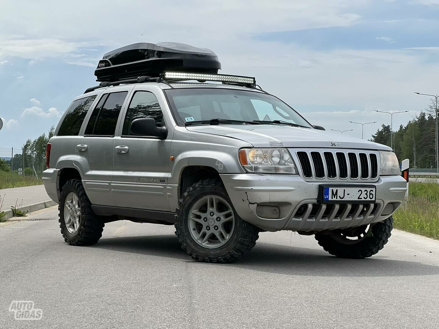 Jeep Grand Cherokee 2003 m Visureigis