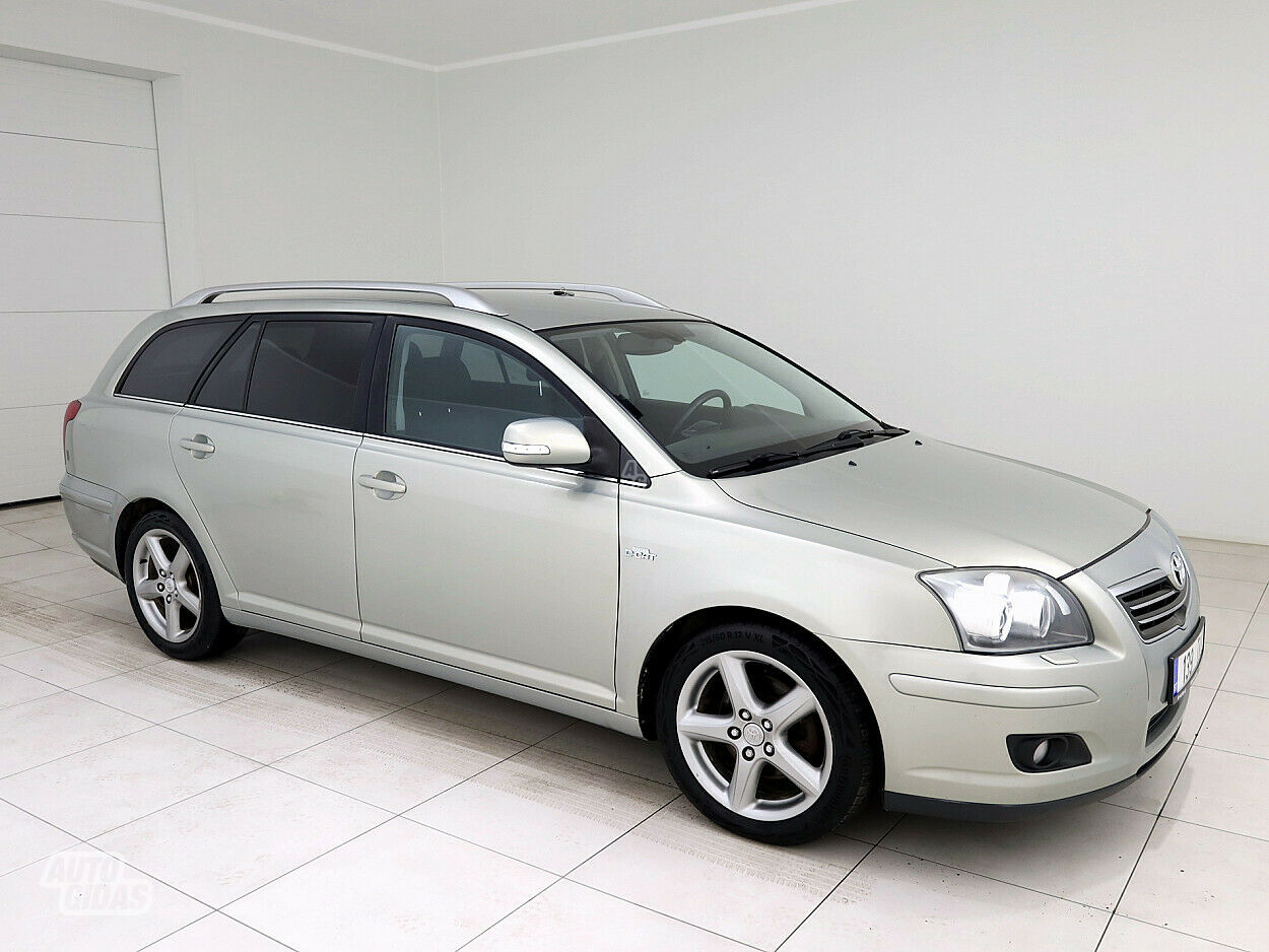 Toyota Avensis D-CAT 2006 y