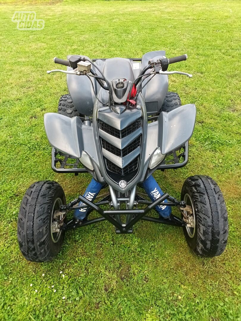 Yamaha Raptor 2004 y ATV motorcycle