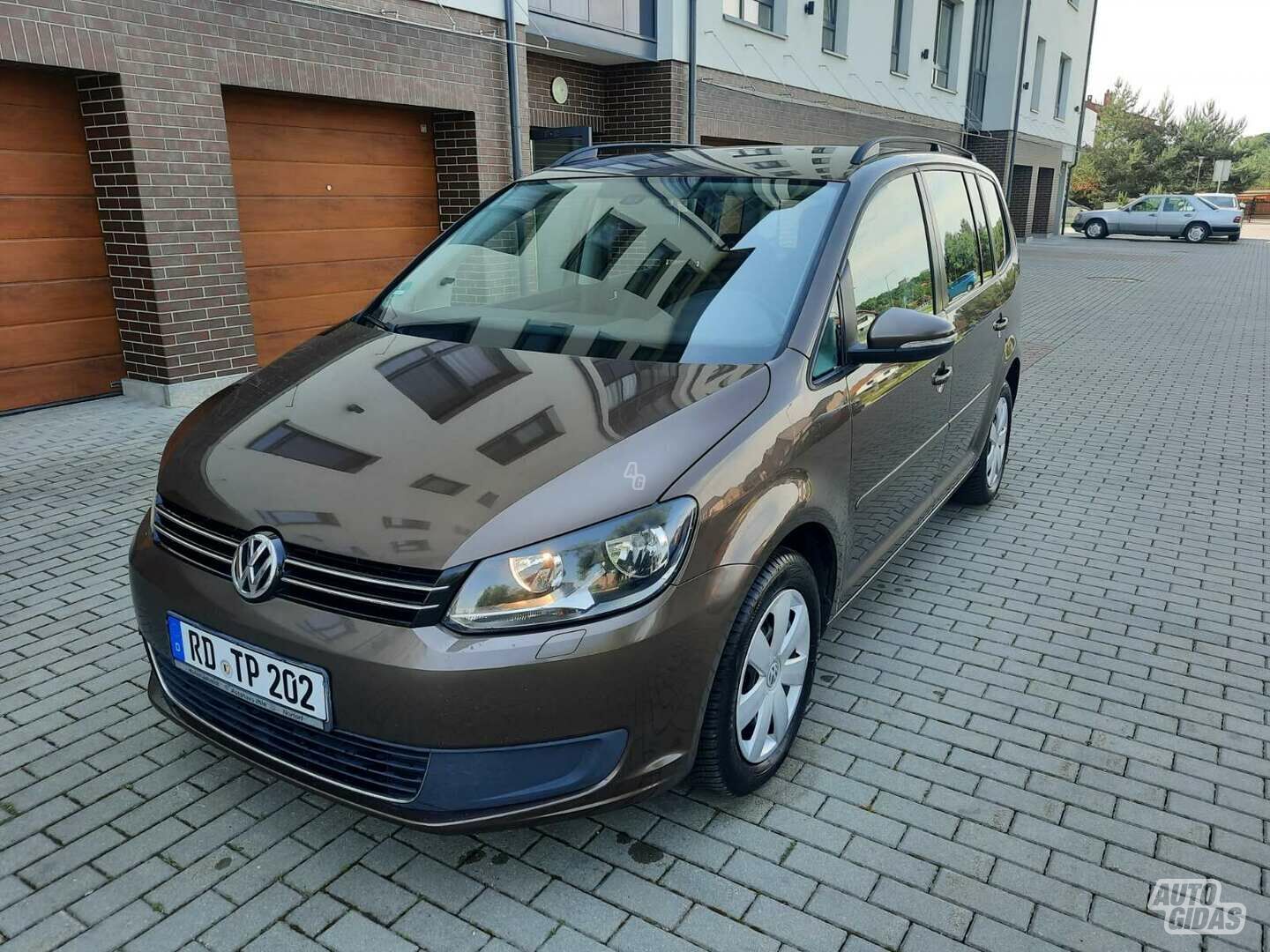 Volkswagen Touran 2012 y Van