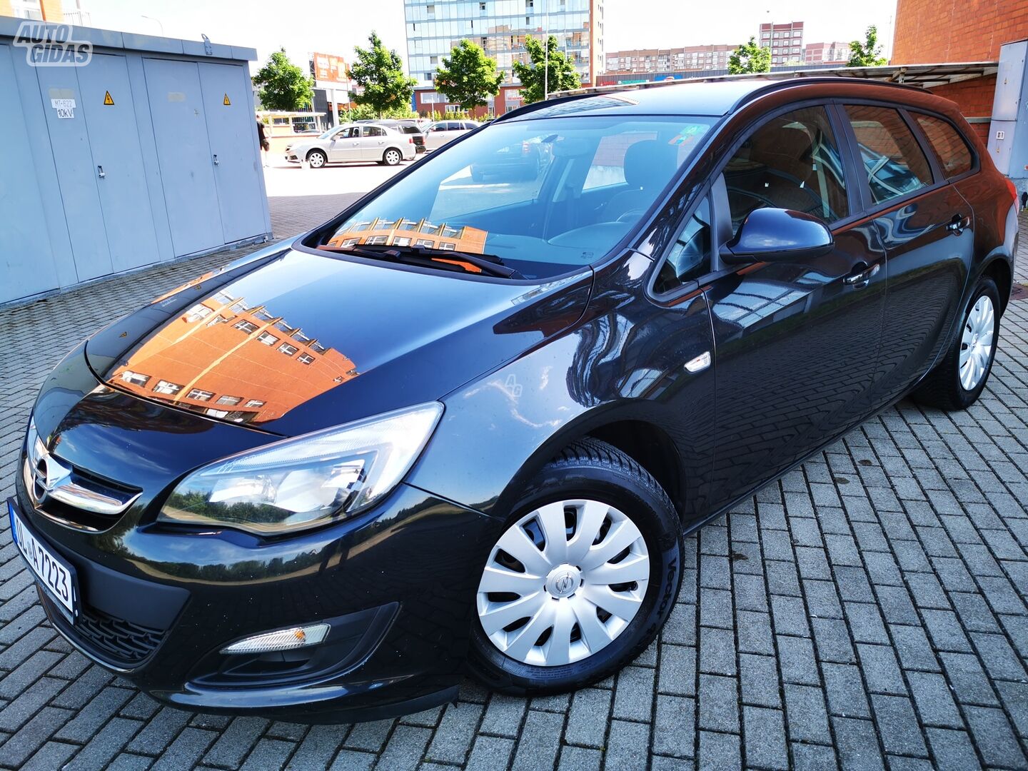 Opel Astra CDTI Enjoy 2013 m