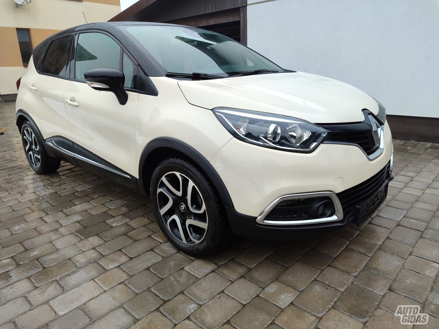 Renault Captur 2017 y Hatchback