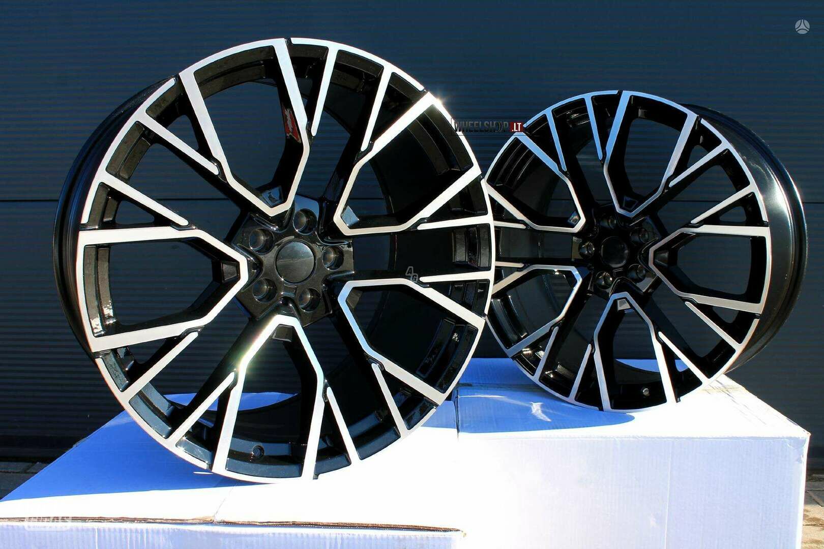 809m Diamond Style MB rims