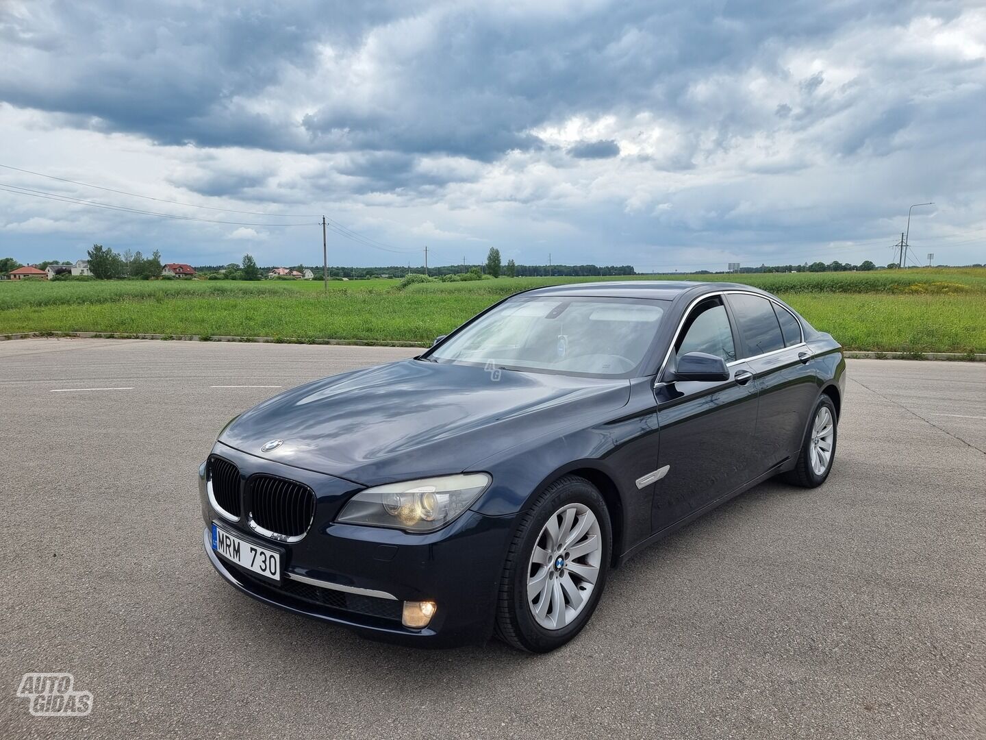 Bmw 730 2010 г Лимузин