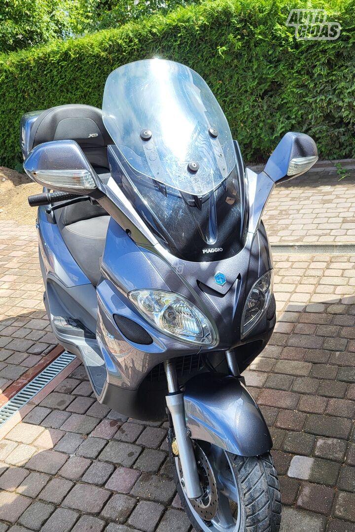 Piaggio X9 2004 y Scooter / moped