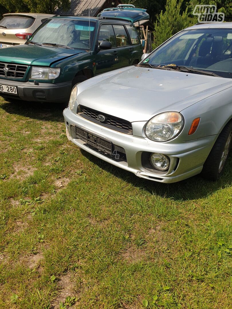 Subaru Impreza GC 2001 y
