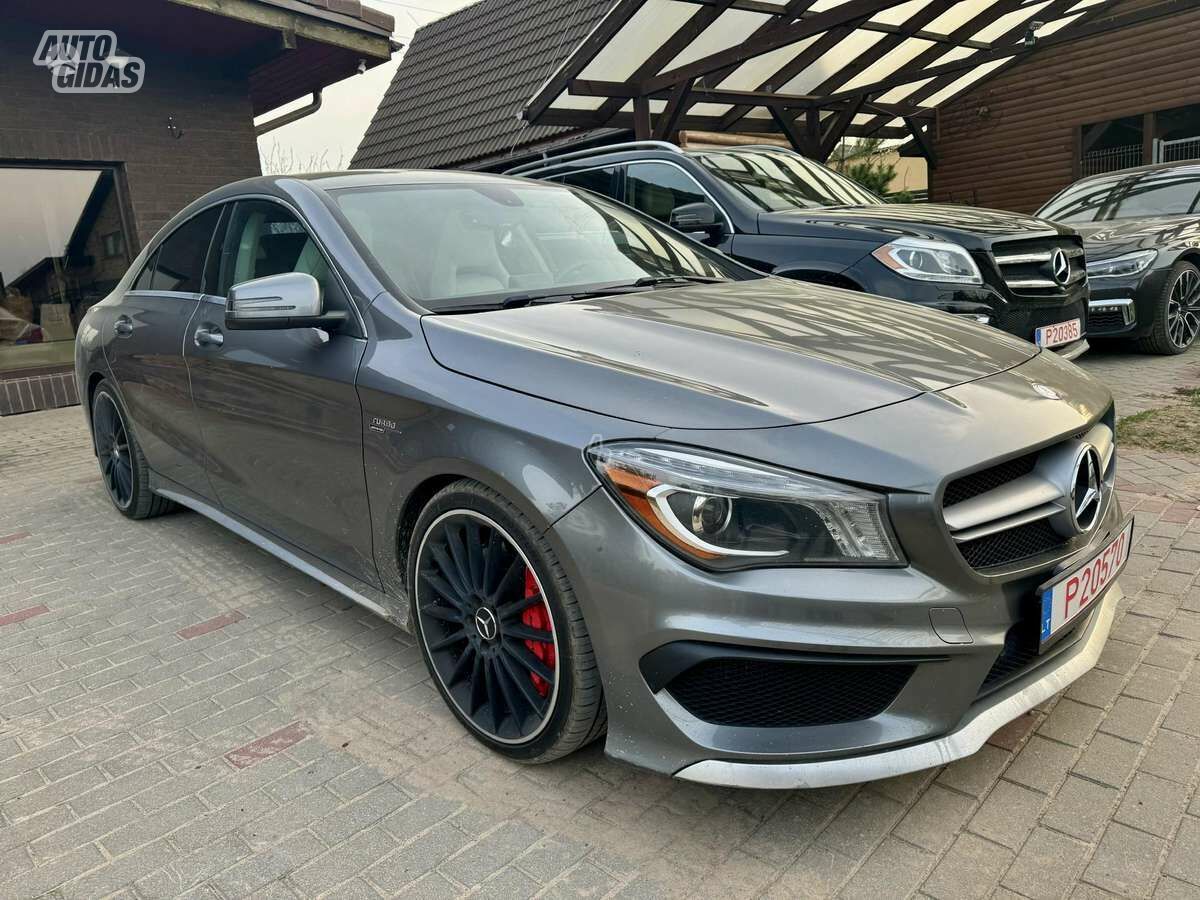 Mercedes-Benz CLA 45 AMG 2014 y Coupe