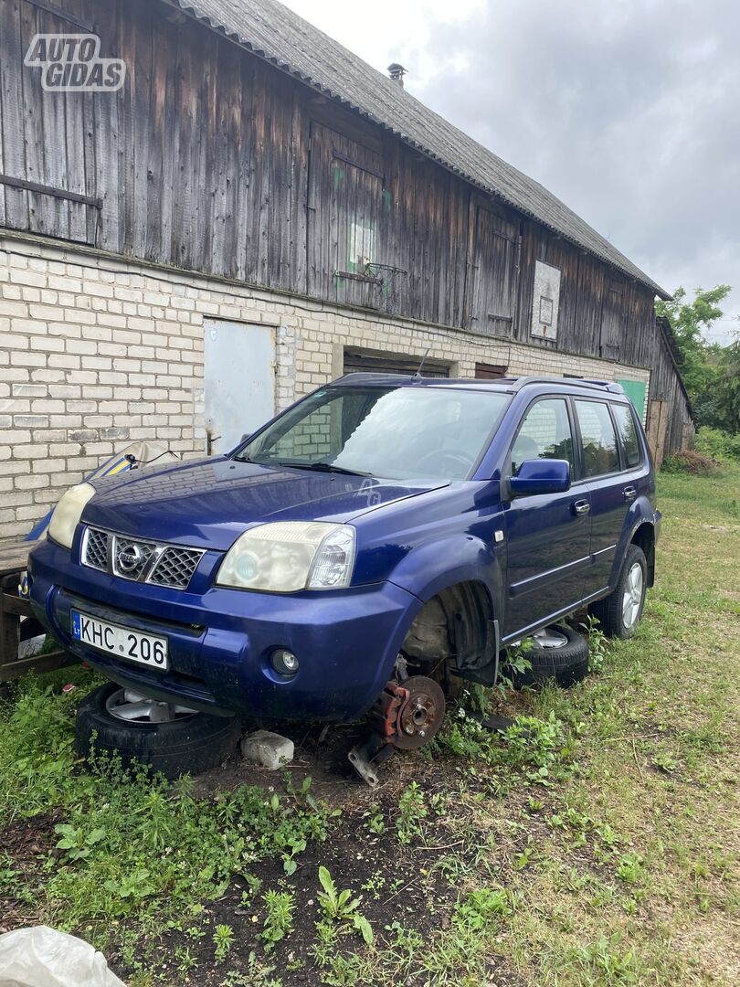 Nissan X-Trail I 2004 y parts