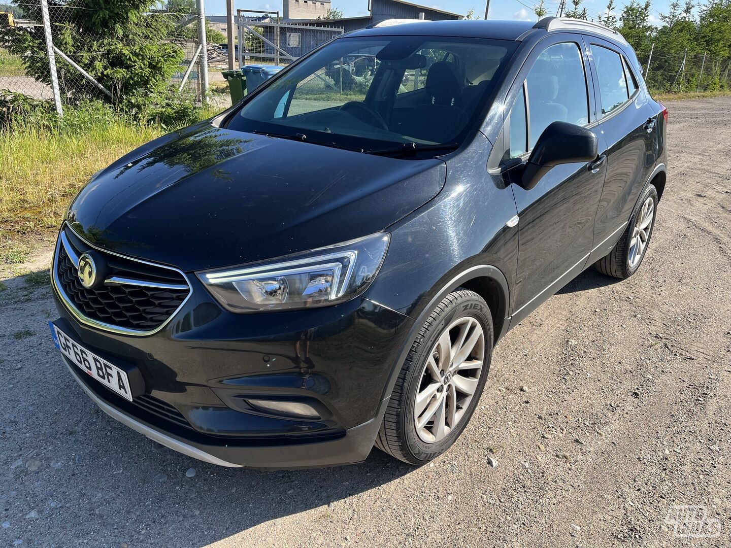 Opel Mokka X 2017 y parts