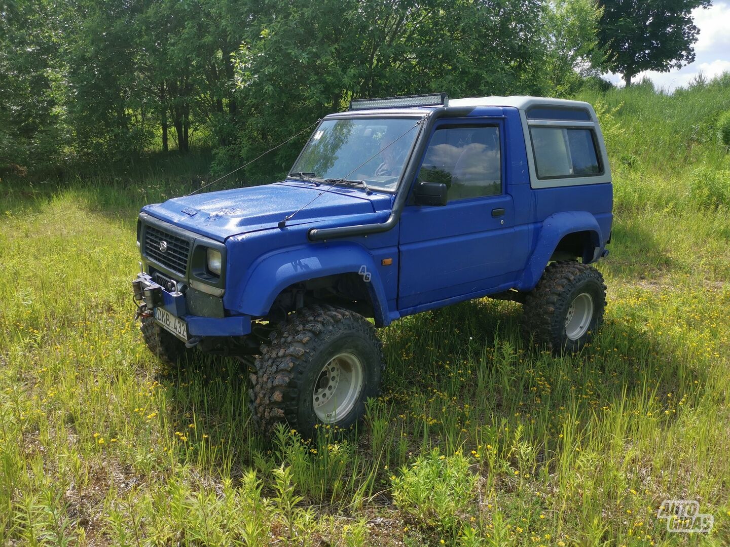 Daihatsu Rocky 1989 y Off-road / Crossover