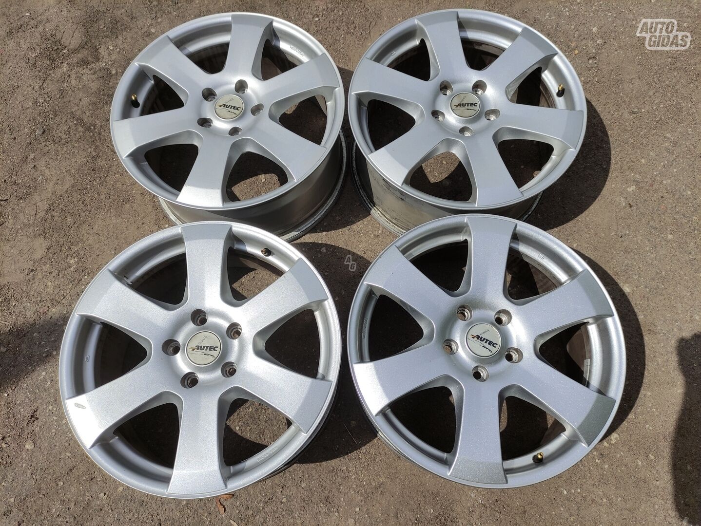 Autec Multivan/Transporter Caravelle light alloy R18 rims