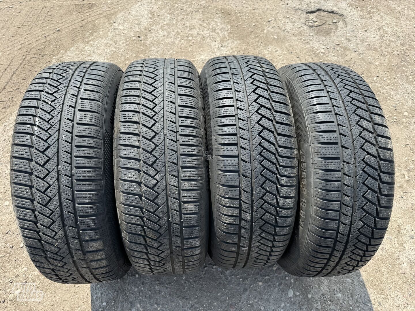 Continental Siunciam, 6+8mm  R18 universal tyres passanger car