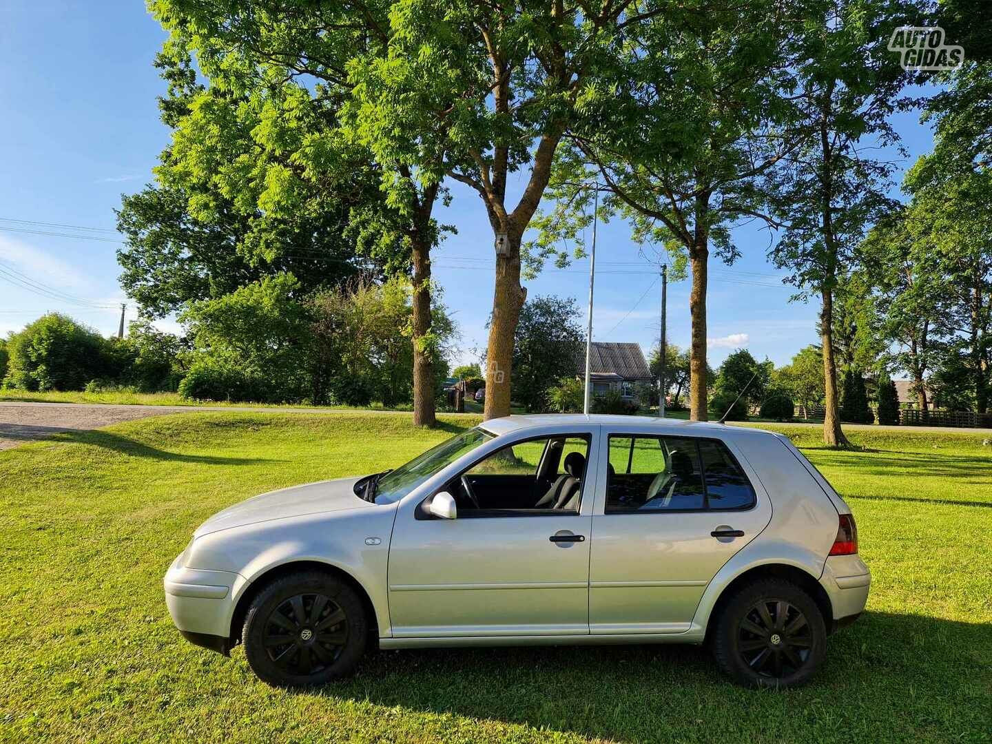 Volkswagen Golf 1998 г Хэтчбек