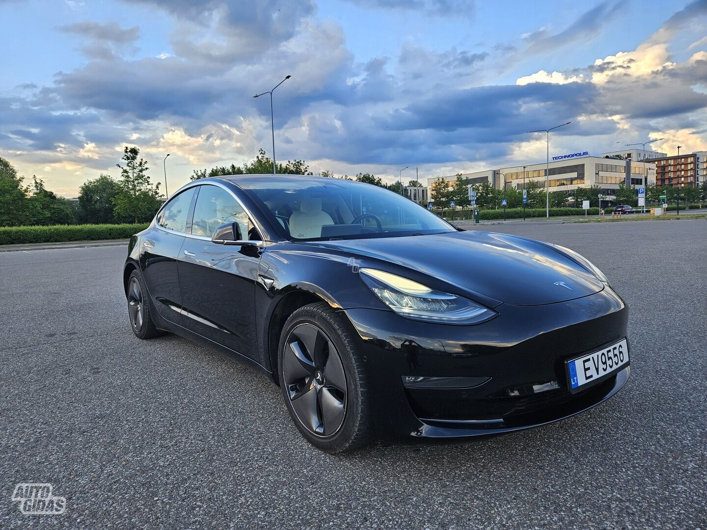 Tesla Model 3 EUROPA SU GARANTIJA 2019 г