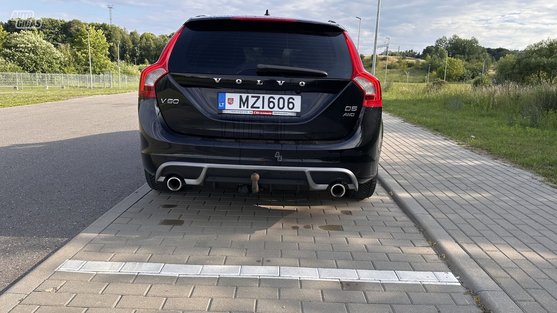 Volvo V60 2011 y Wagon