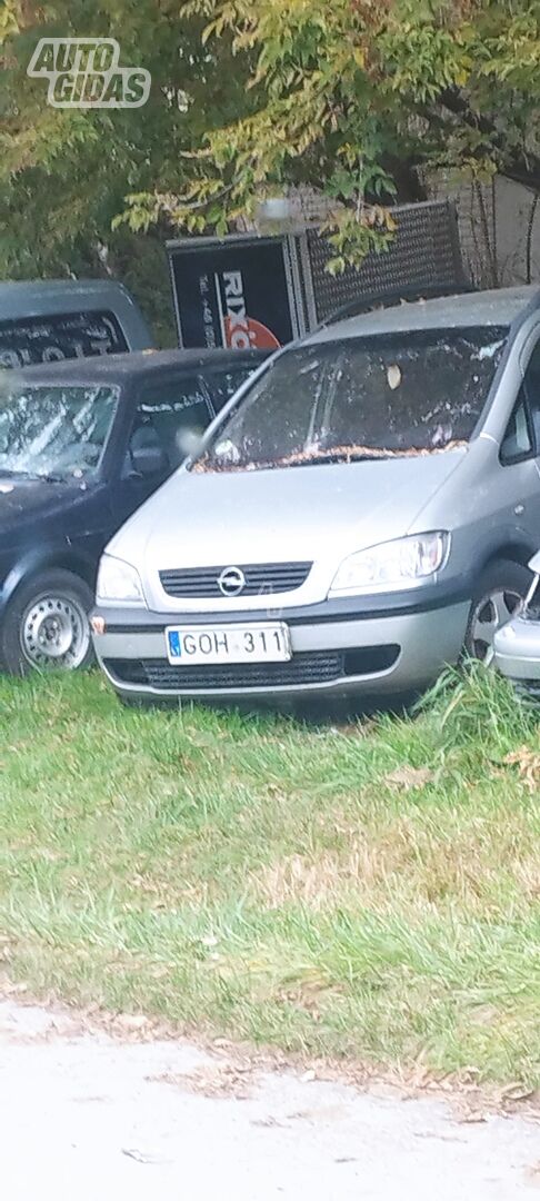 Opel Zafira DTI Base 2002 y